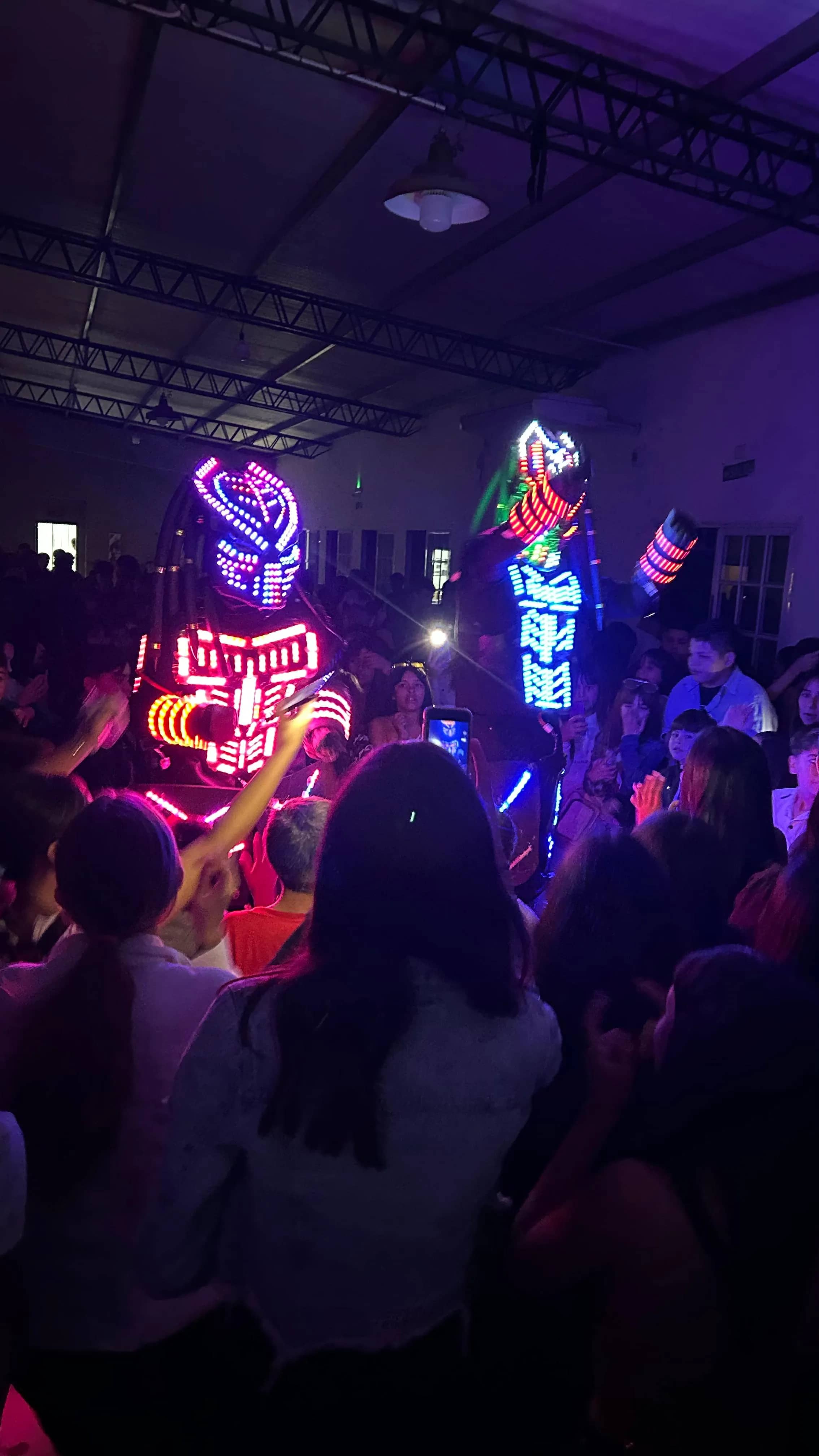Show de Robot LED - imagen 3
